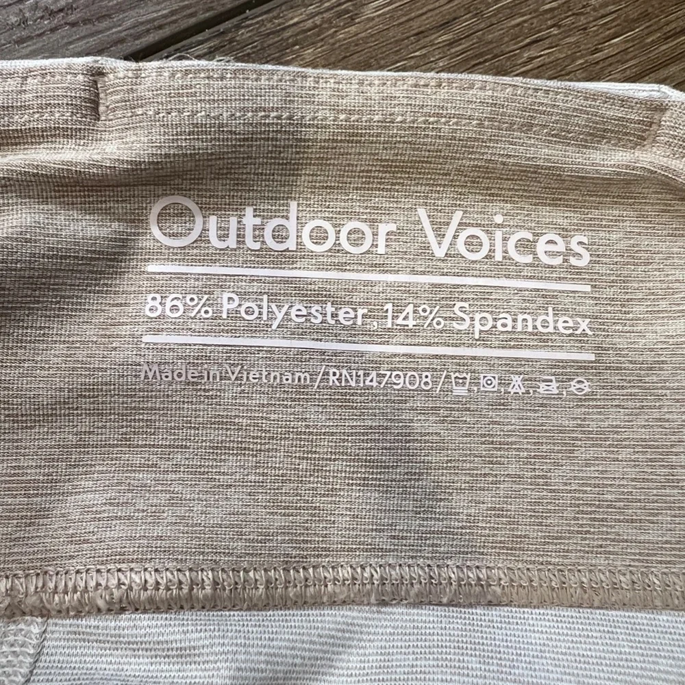 Outdoor Voices Women's 7/8 Tri-Tone Colorblock Leggings Oatmeal/Gray Size Small - Picture 12 of 13